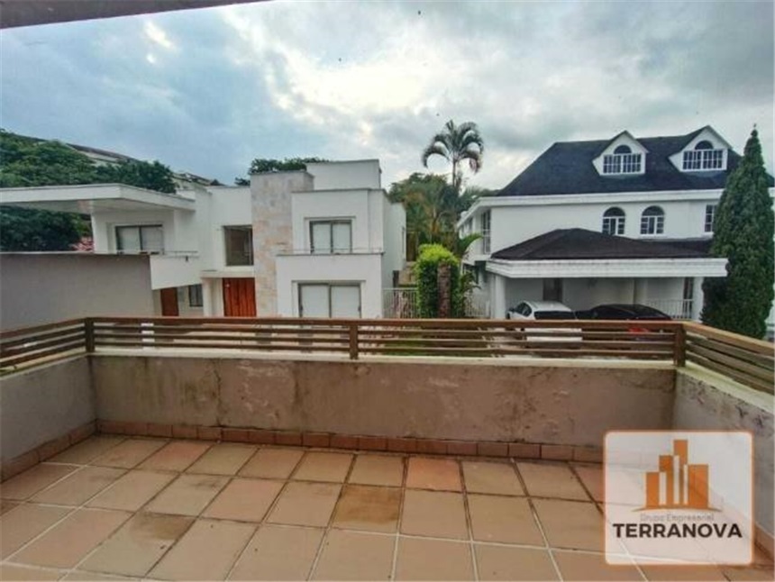 Casa de 5 alcobas en venta en Bosques Del Vergel, Ibagué, 436 m² · foto 18 de 23