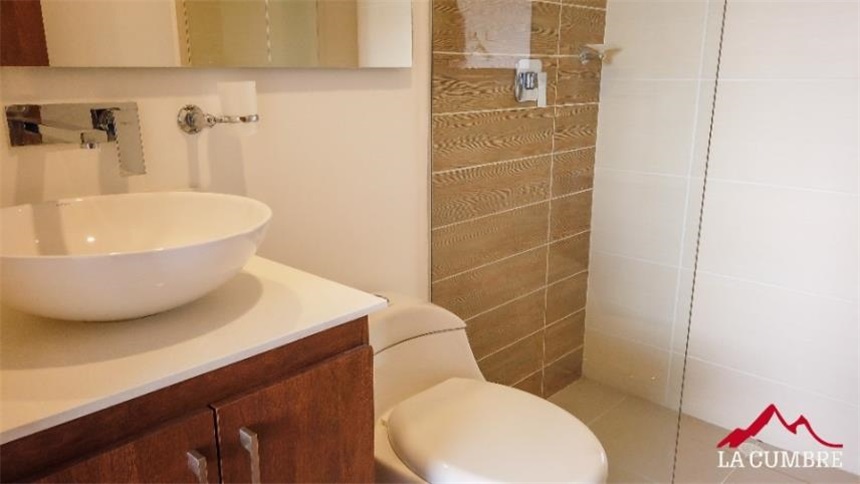 Apartamento de 3 alcobas en arriendo en Los Balsos, Medellín, 150 m² · foto 12 de 12