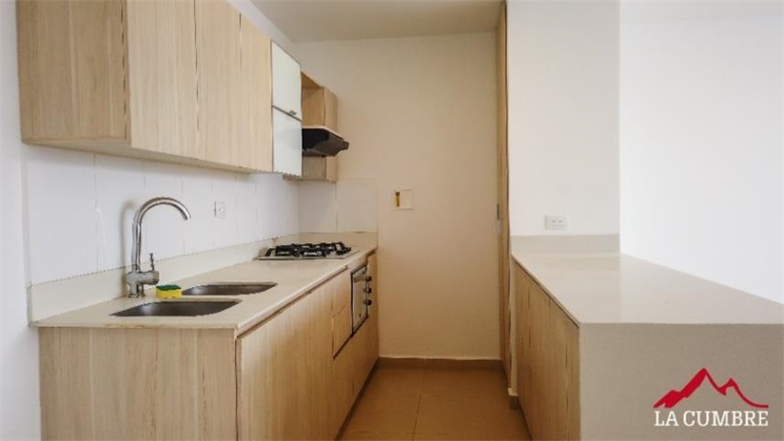 Apartamento de 3 alcobas en arriendo en Los Balsos, Medellín, 150 m² · foto 7 de 12