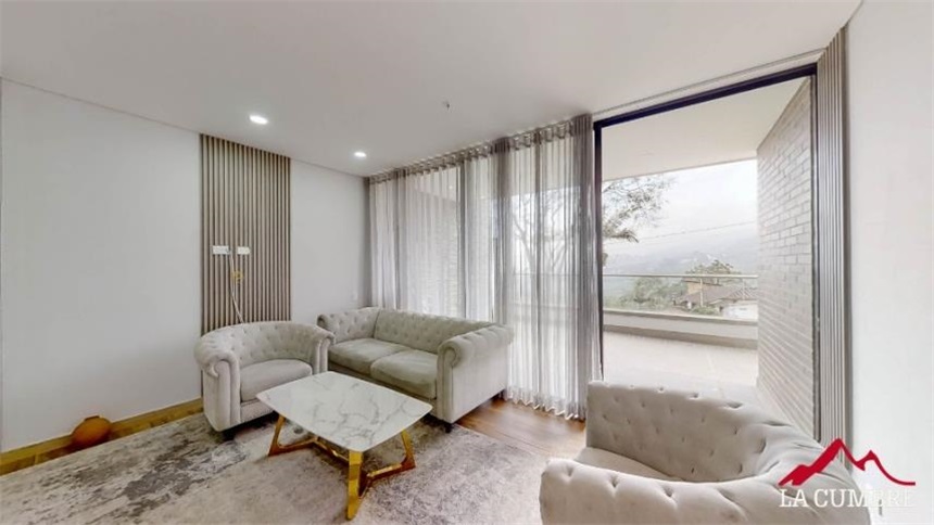 Apartamento de 2 alcobas en arriendo en Loma Del Escobero, Envigado, 98 m² · foto 2 de 12