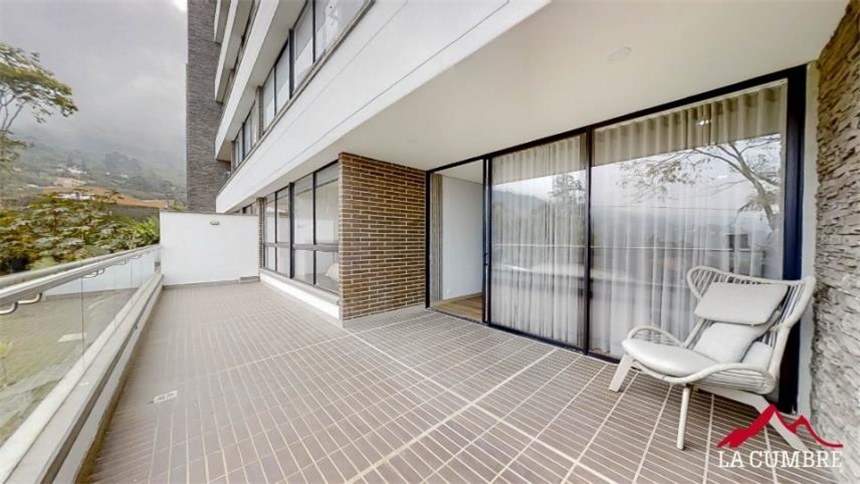 Apartamento de 2 alcobas en arriendo en Loma Del Escobero, Envigado, 98 m² · foto 4 de 12