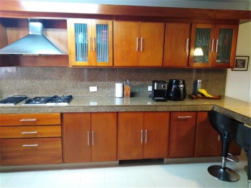 Casa de 4 alcobas en venta en Pinares, Pereira, 300 m² · foto 12 de 17