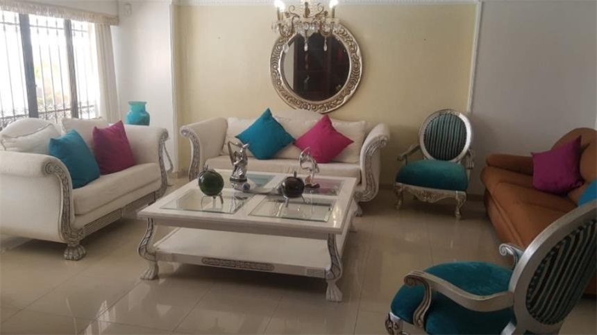 Casa de 4 alcobas en venta en Altos De Riomar, Barranquilla, 516 m² · foto 3 de 24