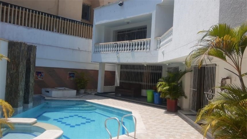 Casa de 4 alcobas en venta en Altos De Riomar, Barranquilla, 516 m² · foto 16 de 24