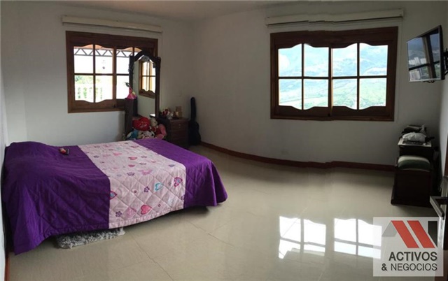 Finca en venta en Machado, Copacabana, 2600 m² · foto 7 de 21