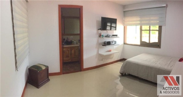 Finca en venta en Machado, Copacabana, 2600 m² · foto 10 de 21