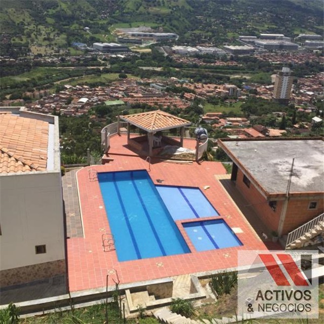 Finca en venta en Machado, Copacabana, 2600 m² · foto 12 de 21