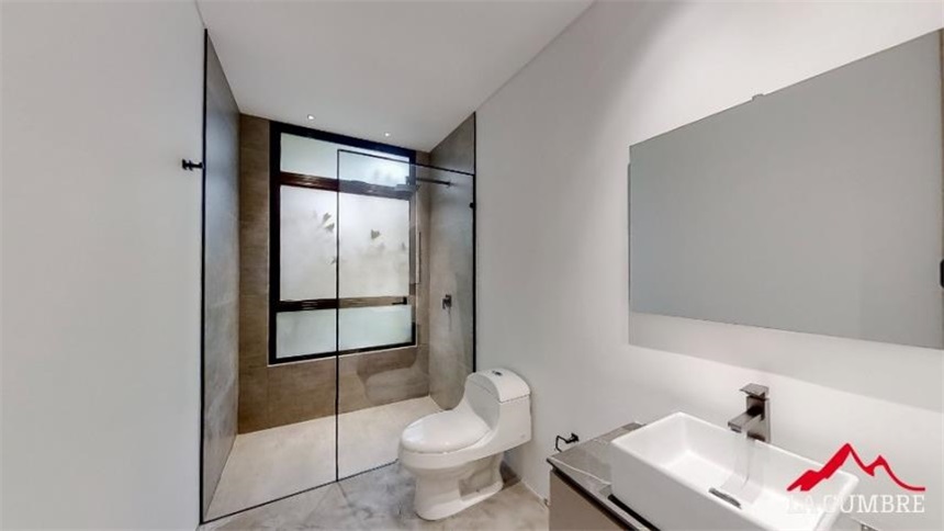 Apartamento de 2 alcobas en arriendo en El Diamante No. 2, Medellín, 202 m² · foto 8 de 11