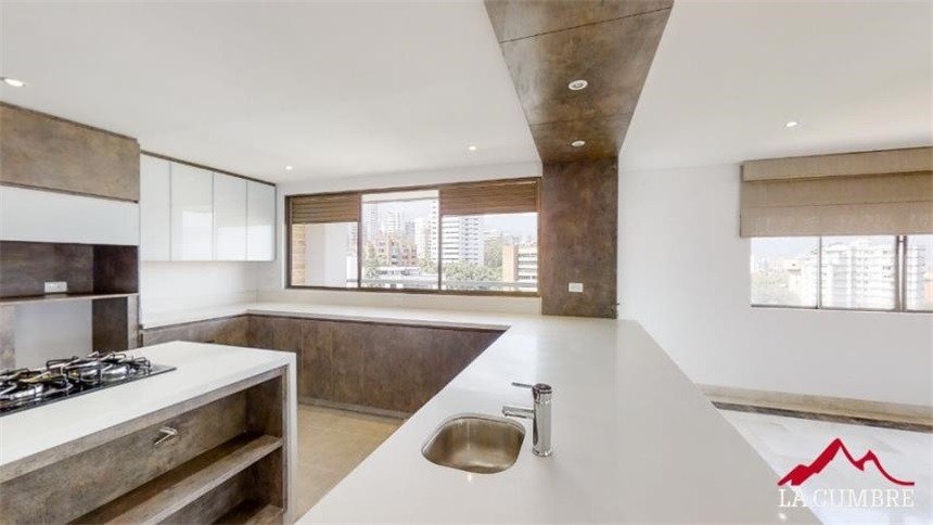 Apartamento de 3 alcobas en arriendo en El Diamante No. 2, Medellín, 360 m² · foto 10 de 15
