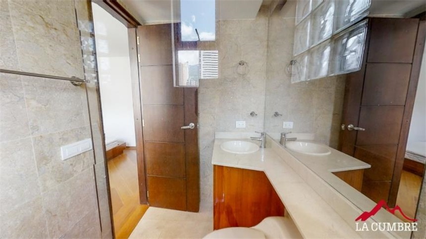 Apartamento de 3 alcobas en venta en El Diamante No. 2, Medellín, 360 m² · foto 13 de 15
