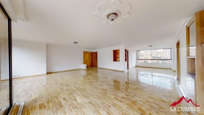 Apartamento en arriendo en El Poblado, Medellín · foto 4 de 12