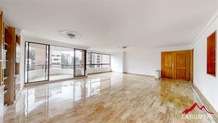 Apartamento en arriendo en El Poblado, Medellín · foto 2 de 12