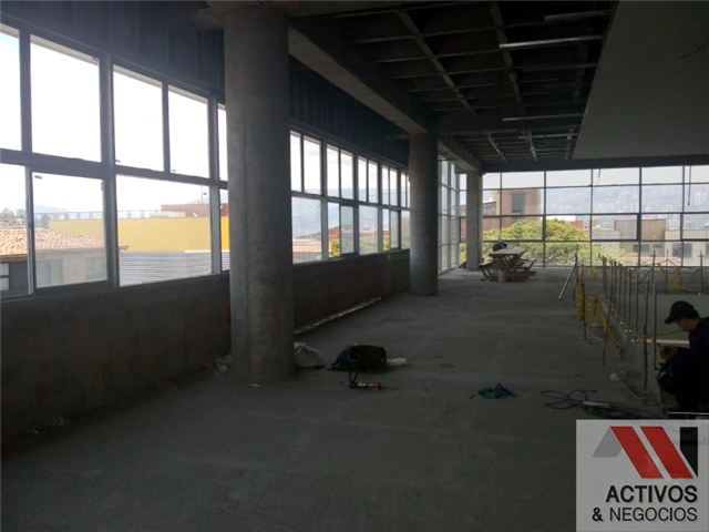 Local en Arriendo - Vista 2