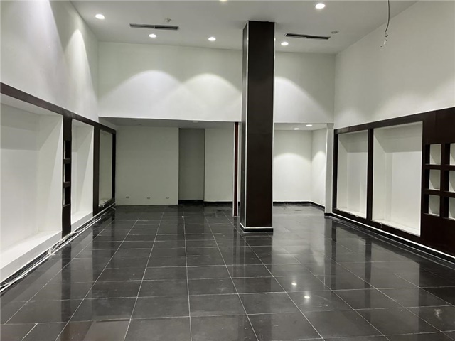 Local en Arriendo - Vista 3