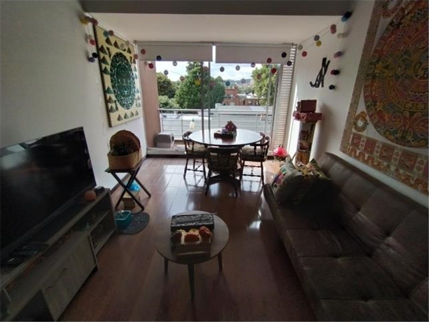 Piso – Bogotá, Las Acacias, Localidad Usaquén - Más