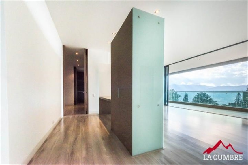Apartamento en arriendo en El Poblado, Medellín · foto 9 de 12