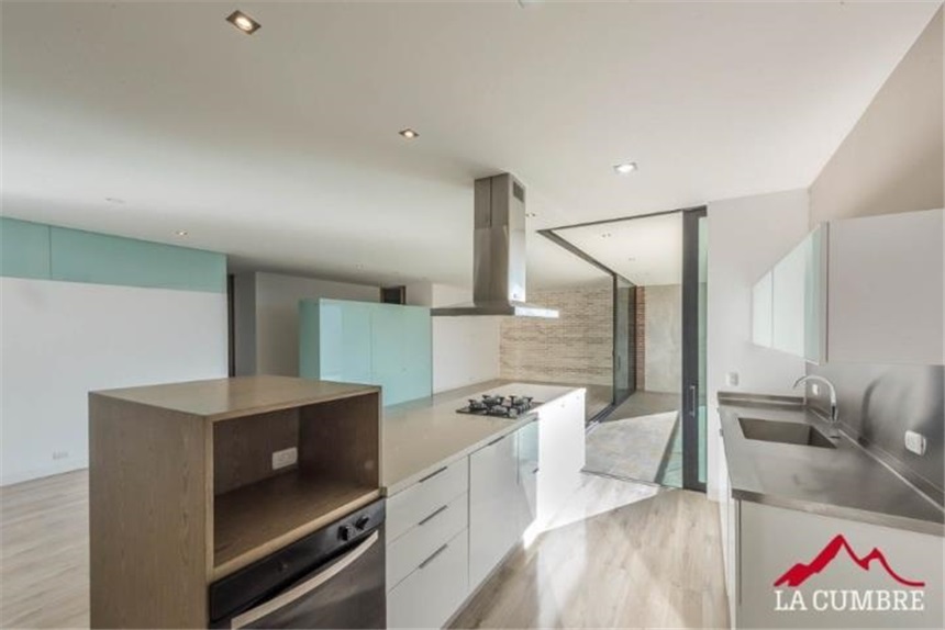 Apartamento en arriendo en El Poblado, Medellín · foto 5 de 12