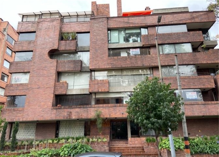 Piso – Bogotá, Chicó Lago