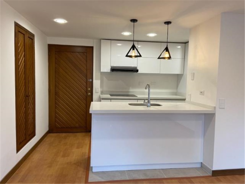Piso – Bogotá, Chicó Lago - Vista 4