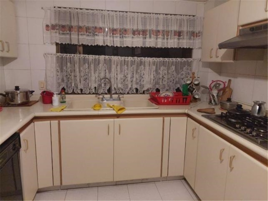 Apartamento de 3 alcobas en venta en Chico Norte, Bogotá, 139 m² · foto 17 de 24