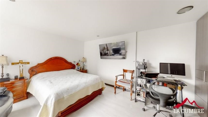 Apartamento de 3 alcobas en venta en Loma De Las Brujas, Envigado, 111 m² · foto 9 de 11