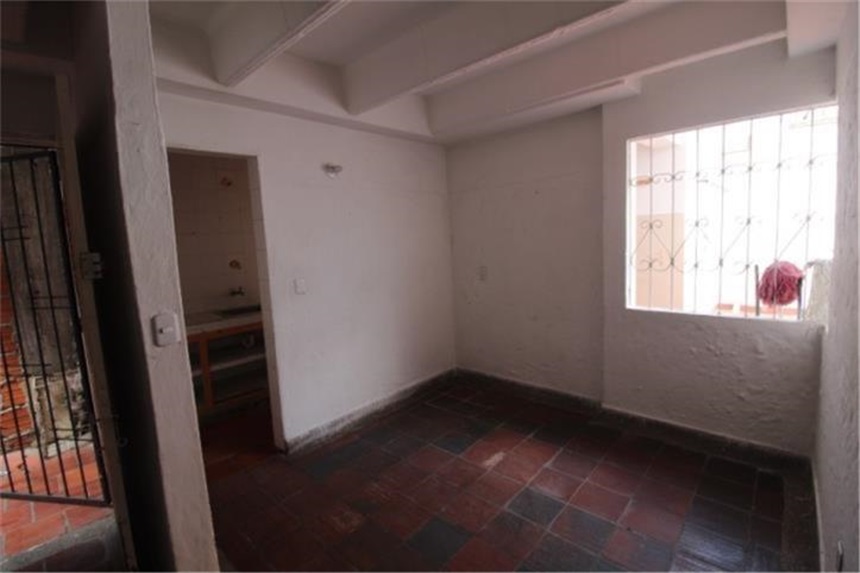 Casa de 3 alcobas en venta en El Carrizal, Girón, 109 m² · foto 2 de 8