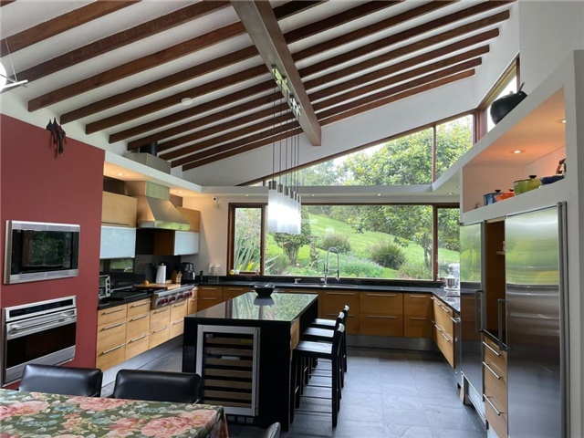 Casa de 4 alcobas en venta en Las Palmas, Medellín, 524 m² · foto 5 de 16