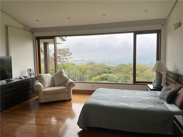 Casa de 4 alcobas en venta en Las Palmas, Medellín, 524 m² · foto 8 de 16