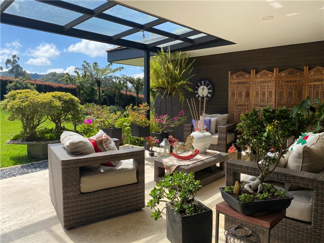 Casa de 3 alcobas en venta en Las Palmas, Medellín, 360 m² · foto 13 de 15