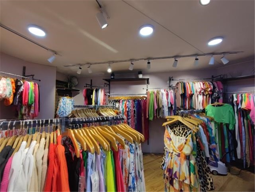 Local en venta en El Centro, Manizales, 36 m² · foto 15 de 24