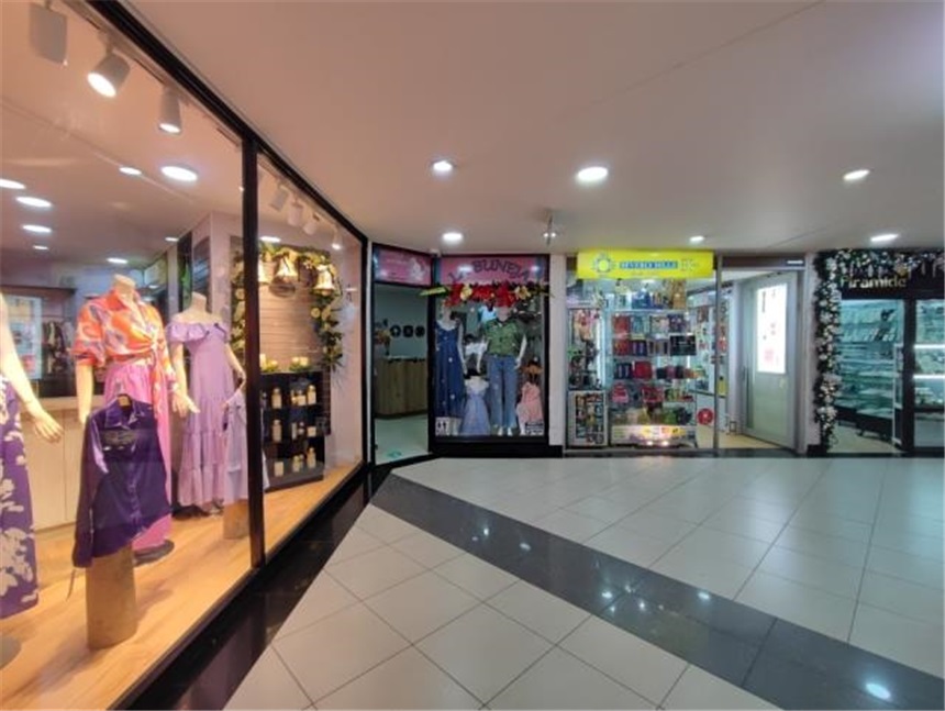 Local en venta en El Centro, Manizales, 36 m² · foto 19 de 24