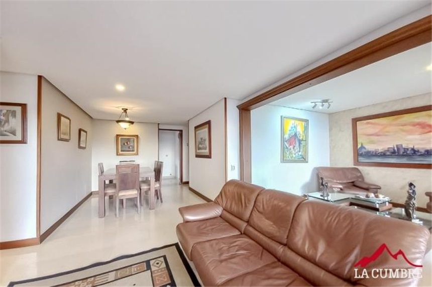 Apartamento de 2 alcobas en arriendo en Granizal, Medellín, 120 m² · foto 4 de 12