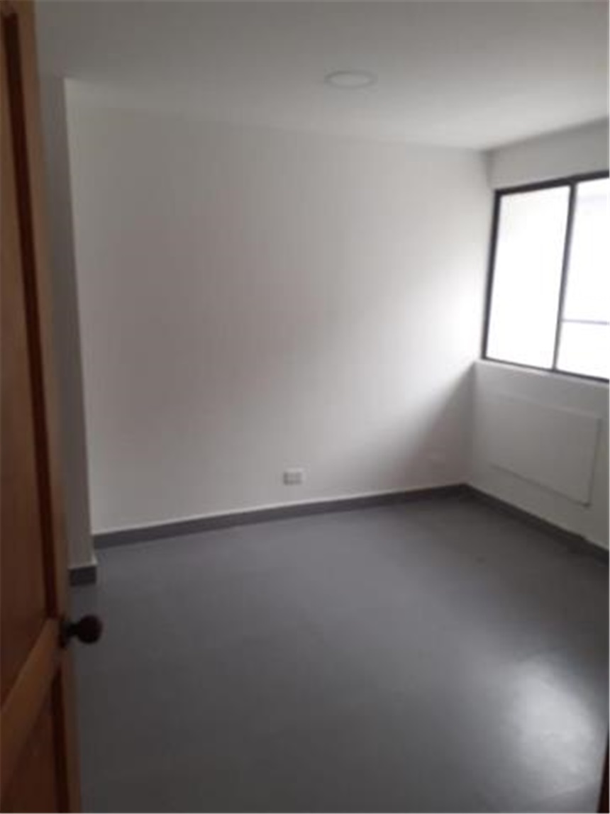 Apartamento de 3 alcobas en venta en Zona Industrial, Cartagena, 139 m² · foto 2 de 18