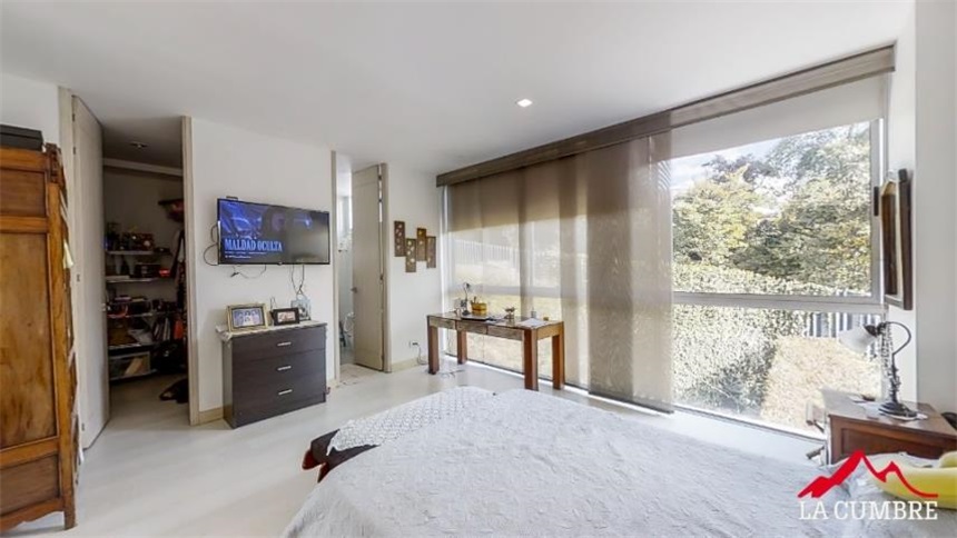 Casa de 3 alcobas en venta en San Lucas, Medellín, 197 m² · foto 14 de 16