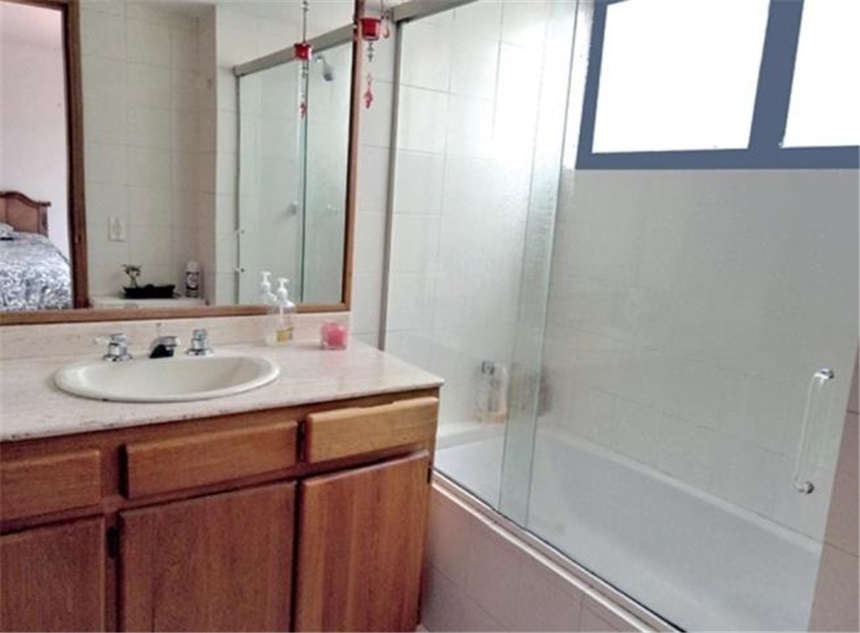 Apartamento de 3 alcobas en venta en Los Balsos, Medellín, 175 m² · foto 18 de 24