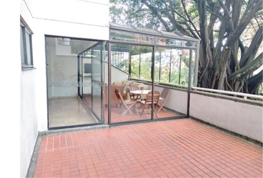 Apartamento de 3 alcobas en venta en Los Balsos, Medellín, 175 m² · foto 17 de 24