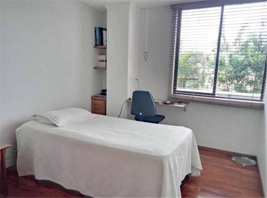 Apartamento de 3 alcobas en venta en Los Balsos, Medellín, 175 m² · foto 22 de 24