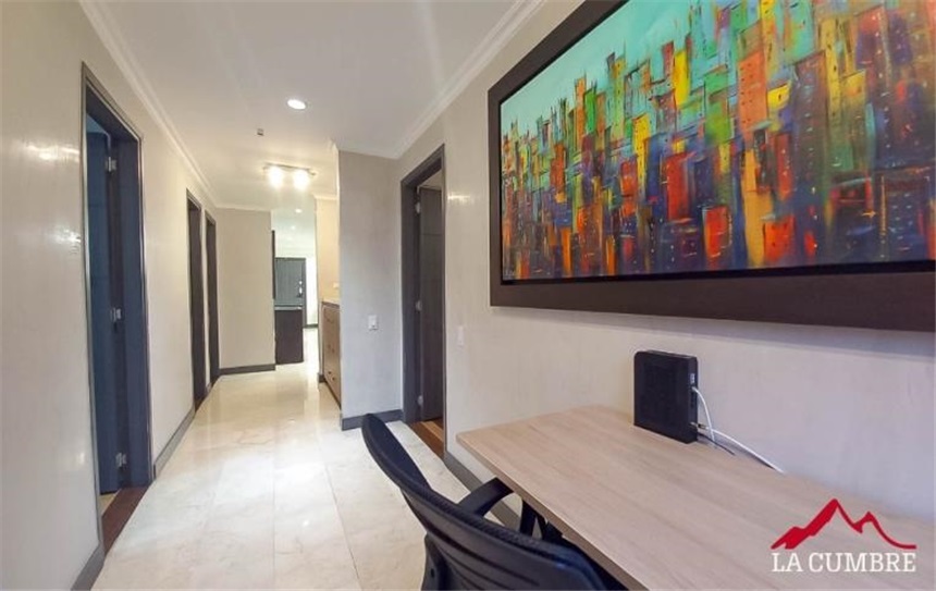 Apartamento en arriendo en El Poblado, Medellín · foto 13 de 16