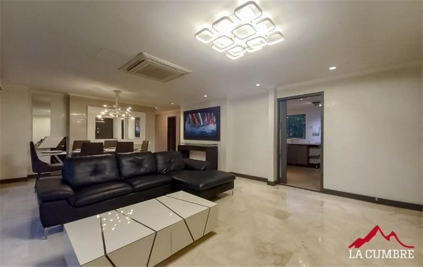 Apartamento en arriendo en El Poblado, Medellín · foto 5 de 16