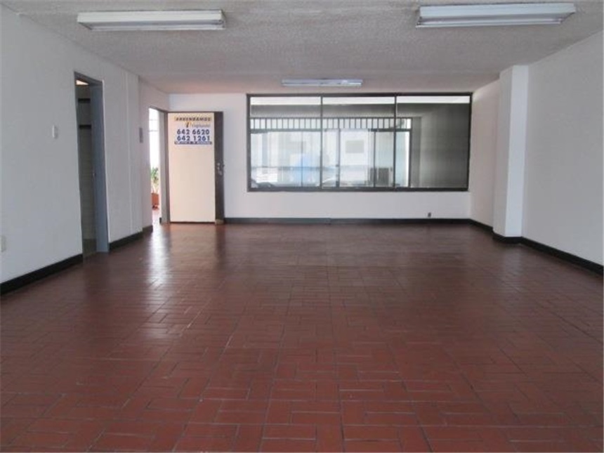 Local en Arriendo - Vista 2