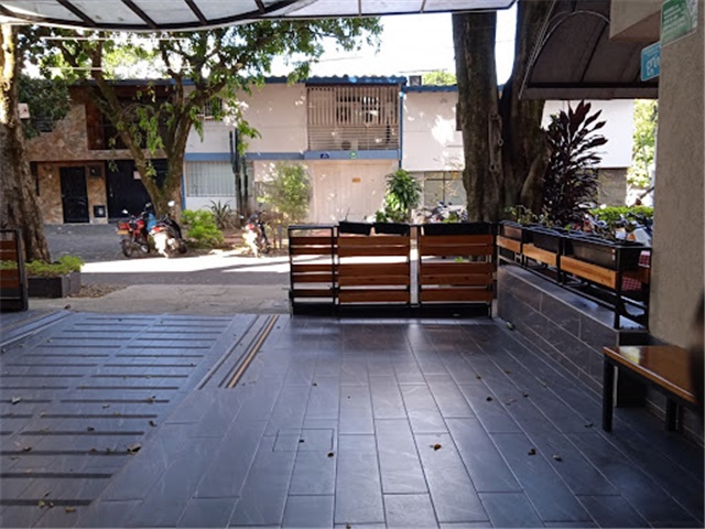Local en arriendo en Estadio, Medellín, 45 m² · foto 3 de 20
