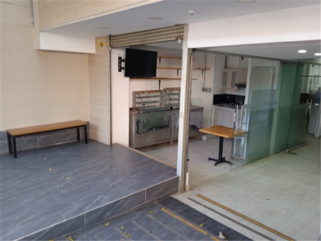 Local en arriendo en Estadio, Medellín, 45 m² · foto 18 de 20
