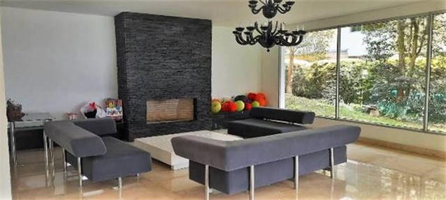 Casa de 4 alcobas en venta en Los Balsos No.2, Medellín, 900 m² · foto 2 de 20