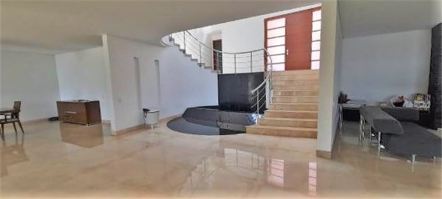 Casa de 4 alcobas en venta en Los Balsos No.2, Medellín, 900 m² · foto 3 de 20