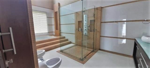 Casa de 4 alcobas en venta en Los Balsos No.2, Medellín, 900 m² · foto 16 de 20