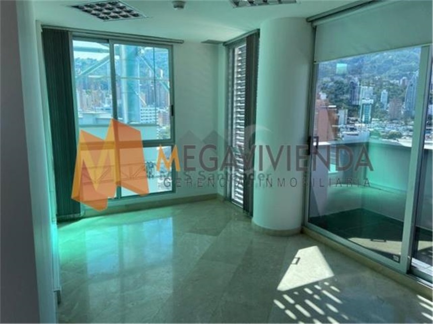 Oficina en venta en Bolarqui, Bucaramanga, 180 m² · foto 13 de 19