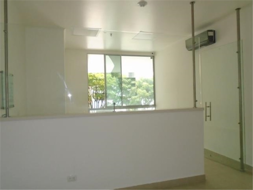 Local en Arriendo - Vista 2