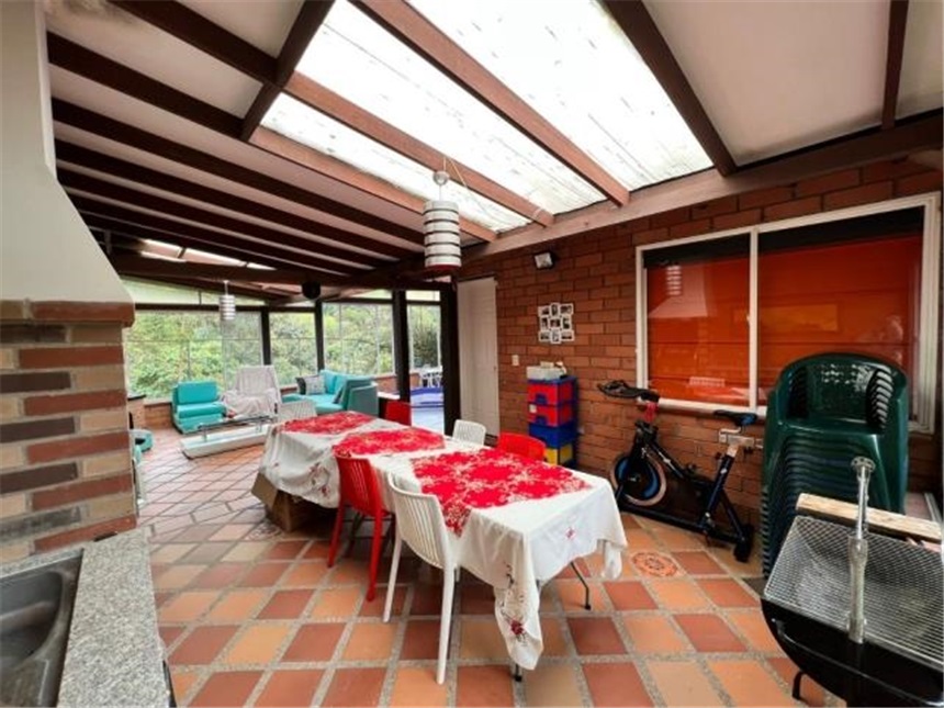 Casa en venta en Cerros De Alhambra, Manizales · foto 11 de 24