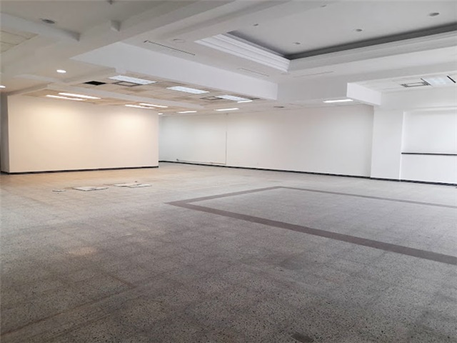 Bodega en arriendo en Guayabal, Medellín, 335 m² · foto 11 de 16