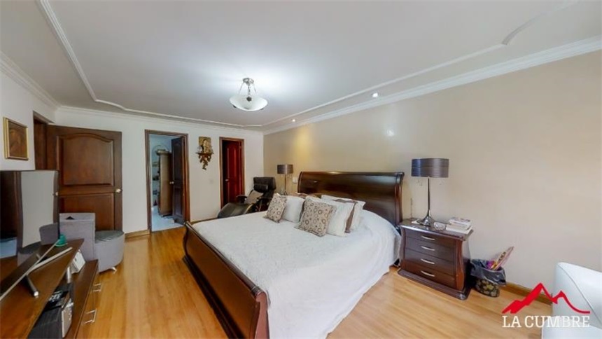 Casa de 4 alcobas en venta en Alejandria, Medellín, 334 m² · foto 10 de 10